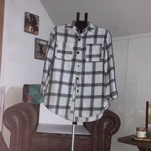 Women’s Black and White Plaid shacket